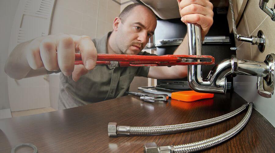 Professional sink repair in Jonesville, MI